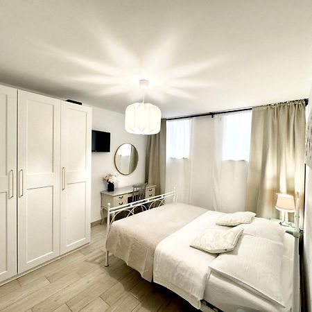 Charming Apartment In Split Center Εξωτερικό φωτογραφία